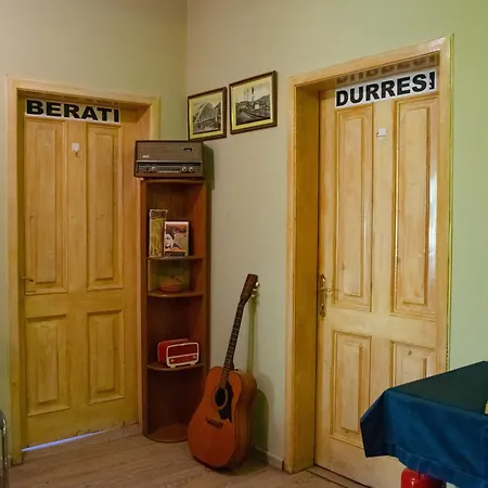 Hostel D1 Tirana
