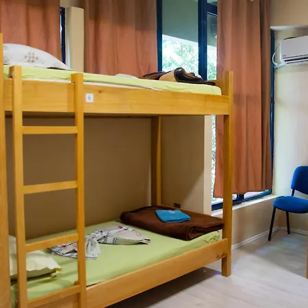 D1 Hostel *