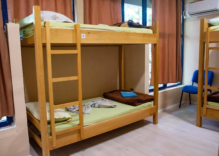 D1 Auberge de jeunesse *